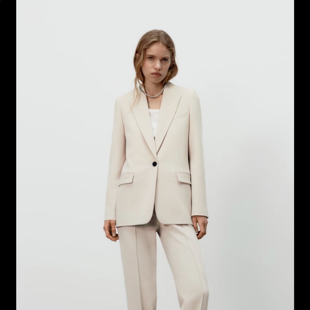 Zara Straight Cut Blazer in Stone - Like New